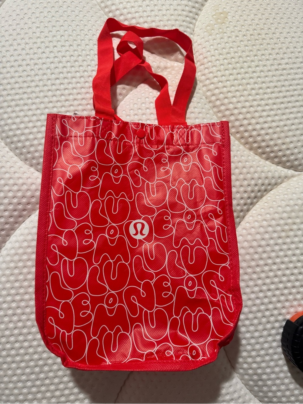 lululemon athletica Red Graphic Reusable Tote